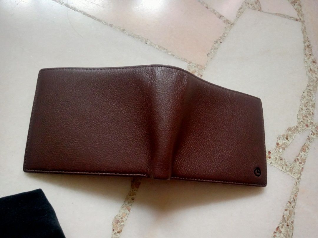 LV Wallet 60223, Men's Fashion, Watches & Accessories, Wallets & Card  Holders on Carousell