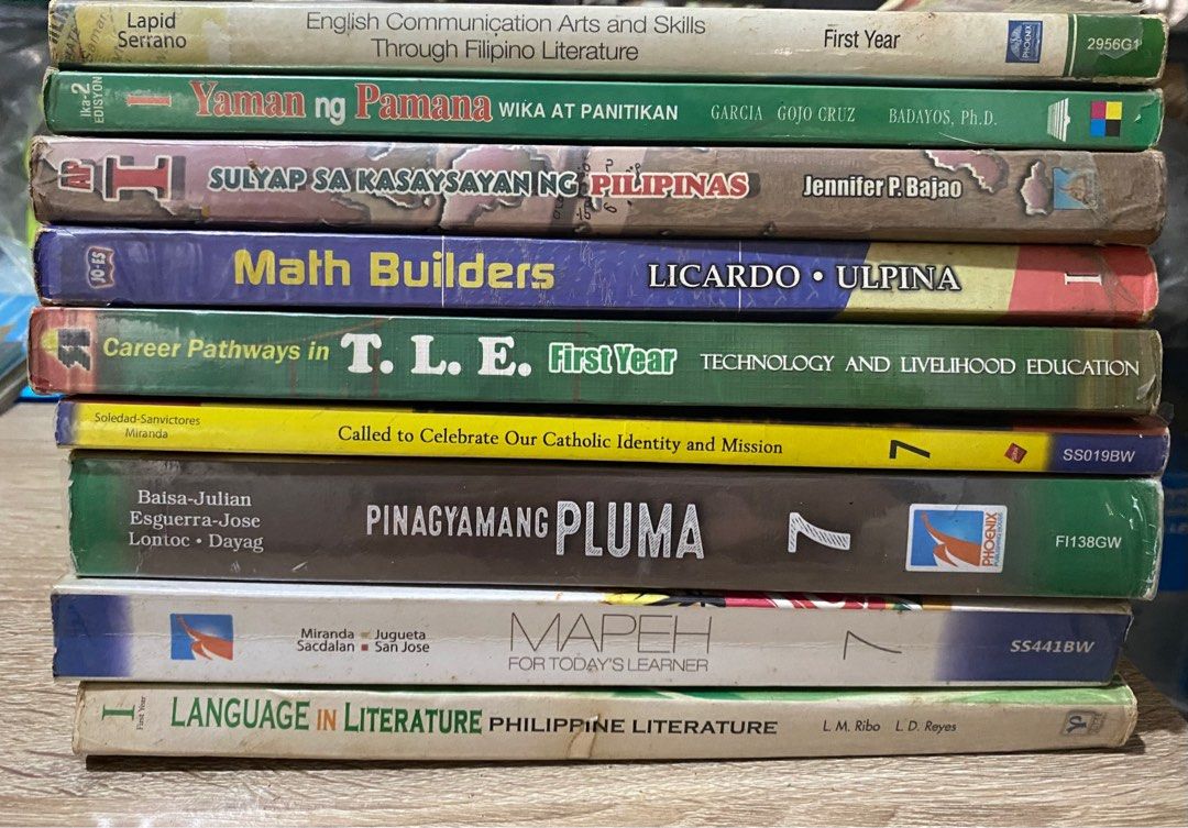 Grade 7 Books, Hobbies & Toys, Books & Magazines, Textbooks on Carousell