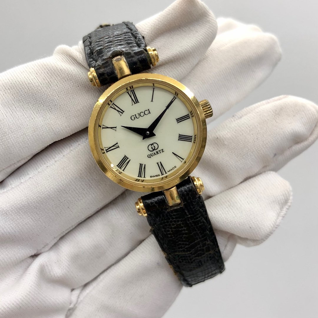 GUCCI WHITE DIAL VINTAGE LADIES QUARTZ WATCH 237030602 Luxury