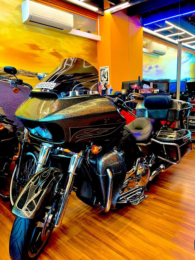 2016 street sales glide accessories