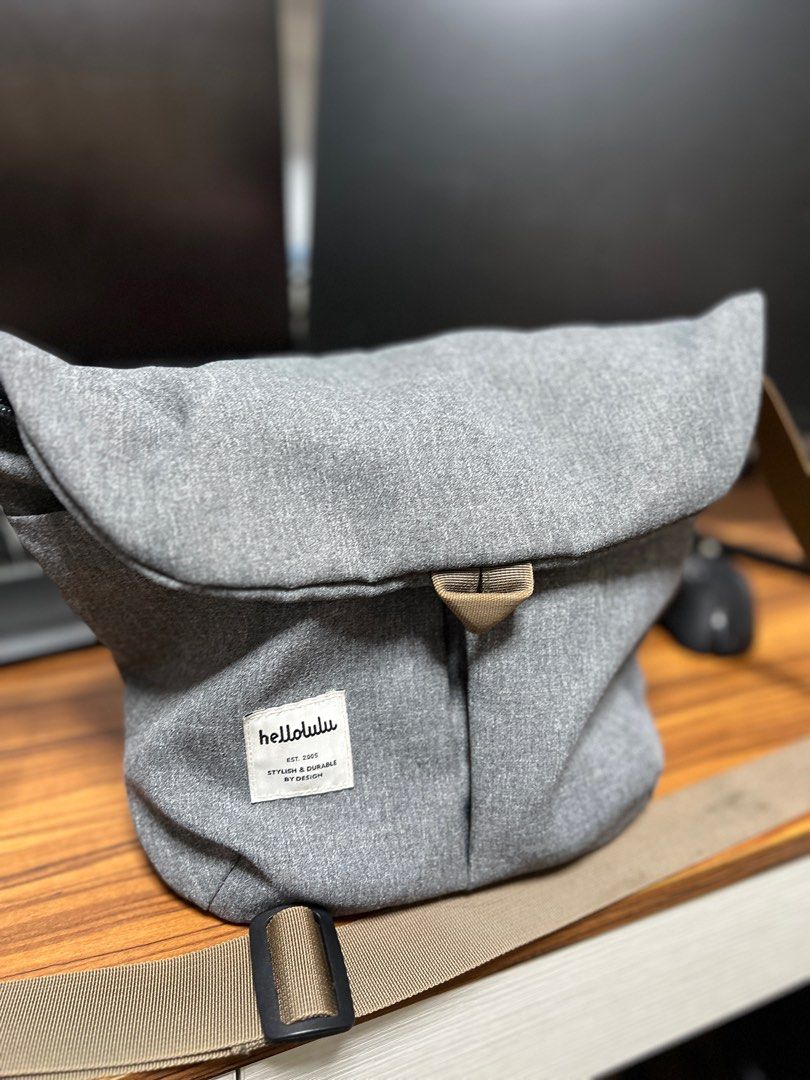 Hellolulu duff shoulder discount bag
