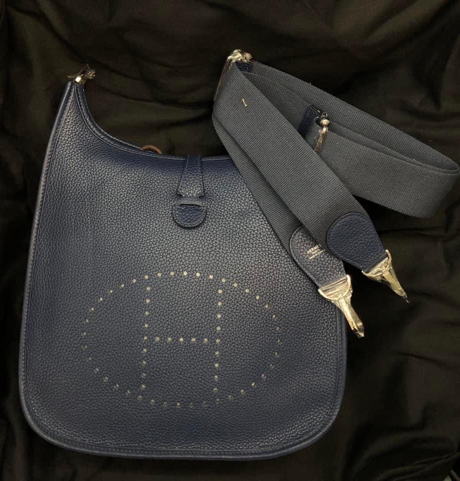 Authentic Hermes Evelyne Evelyn PM 3 PM3 Black Crossbody Sling Messenger  Bag, Luxury, Bags & Wallets on Carousell