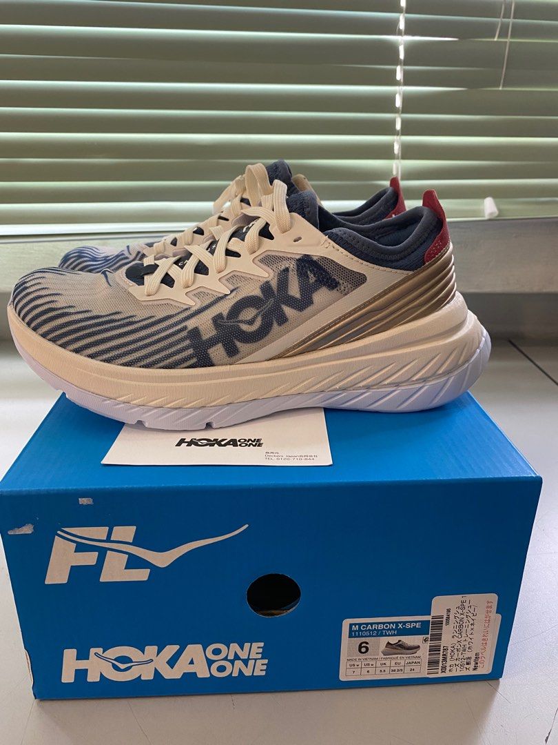 Hoka one one carbon X spe women size us7 student discount