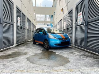 Honda Jazz 1.3 L (A)