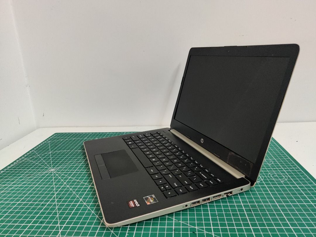HP Notebook 14 AMD Ryzen3 AMD Radeon 520 FAULTY UNIT
