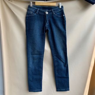 Jeans pants