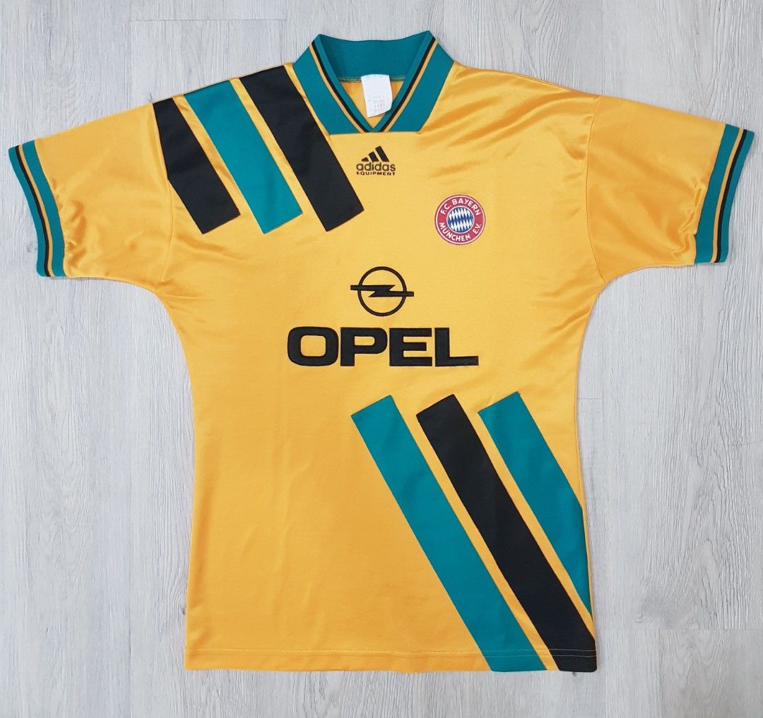 Bayern munich clearance yellow jersey