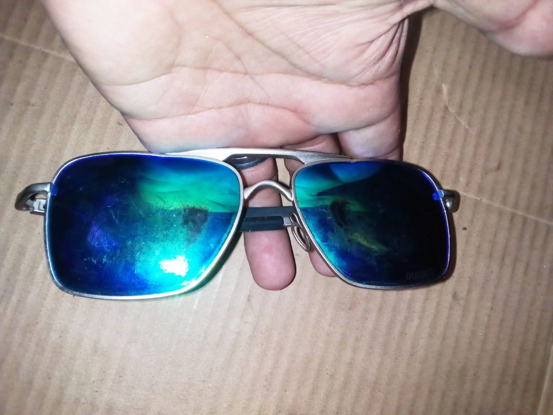Kacamata shop oakley deviation