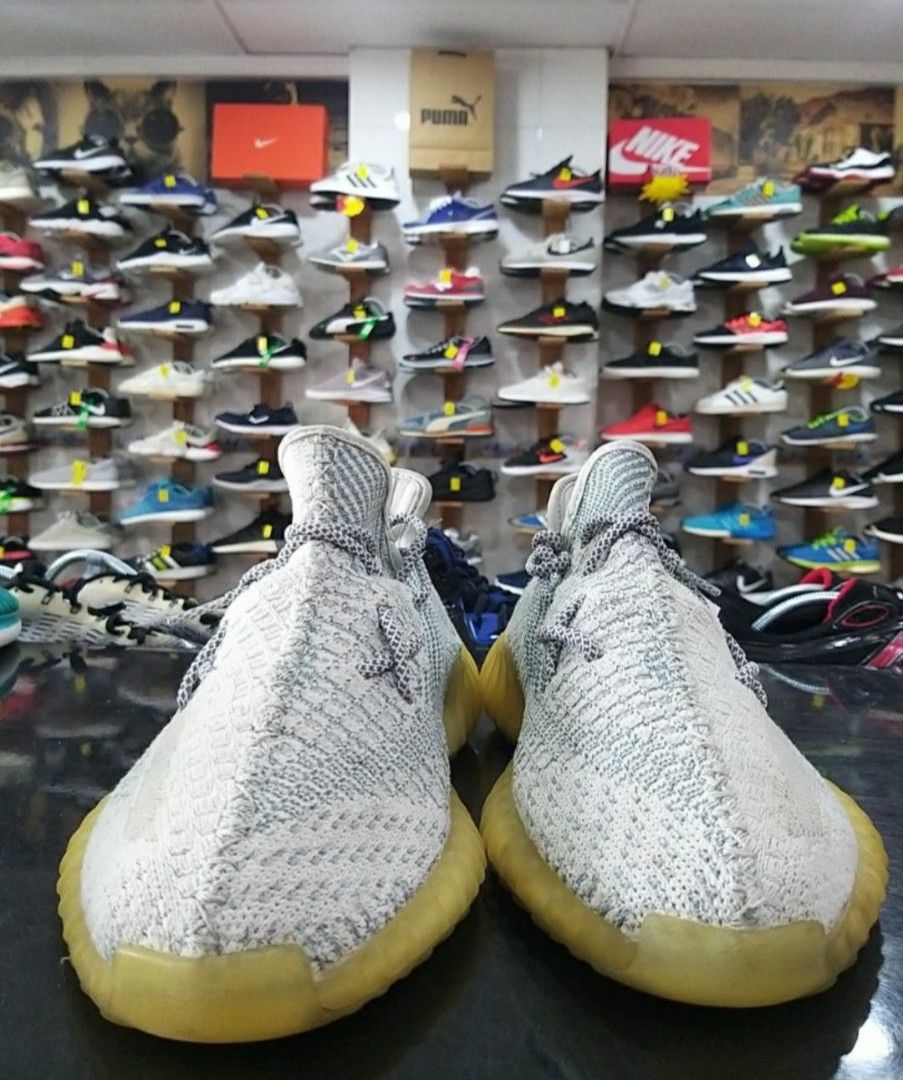 Kasut Adidas Yeezy 350 v2 white creme Luxury Sneakers Footwear