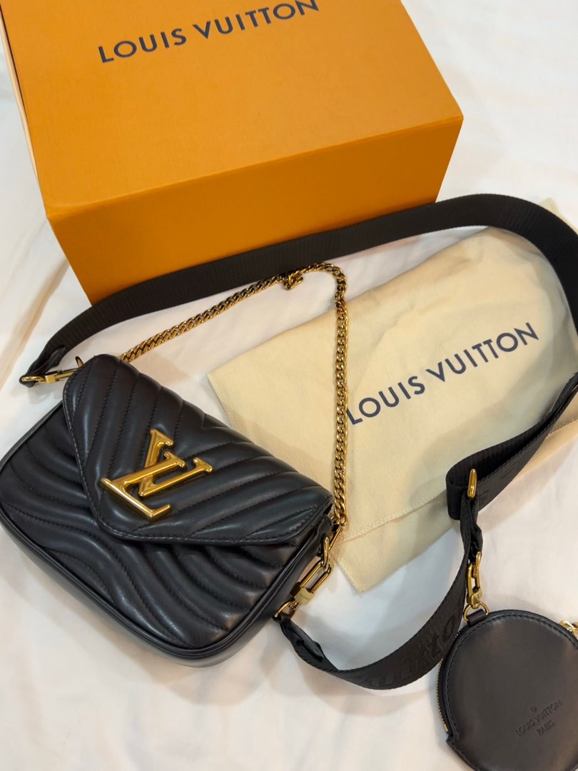 Louis vl bag - Lv purse ment like brand new asking 150 to