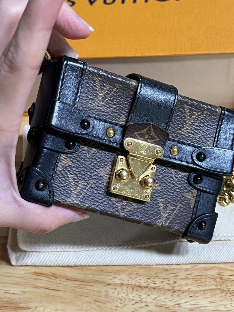 Louis Vuitton Trunks & bags mini pouch. Brown Cloth ref.730256