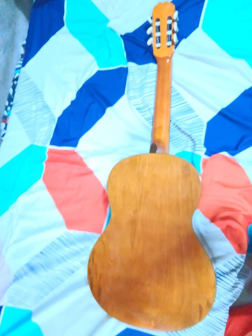 Manuel Rodriguez e Hijos Caballero 7 Laminada classical guitar (Category: Musical Instruments) located in Quezon City. Submitted by __55lb (Listing ID 1256036082, Image 3). Description: classical guitar made in spain good sound and playability.