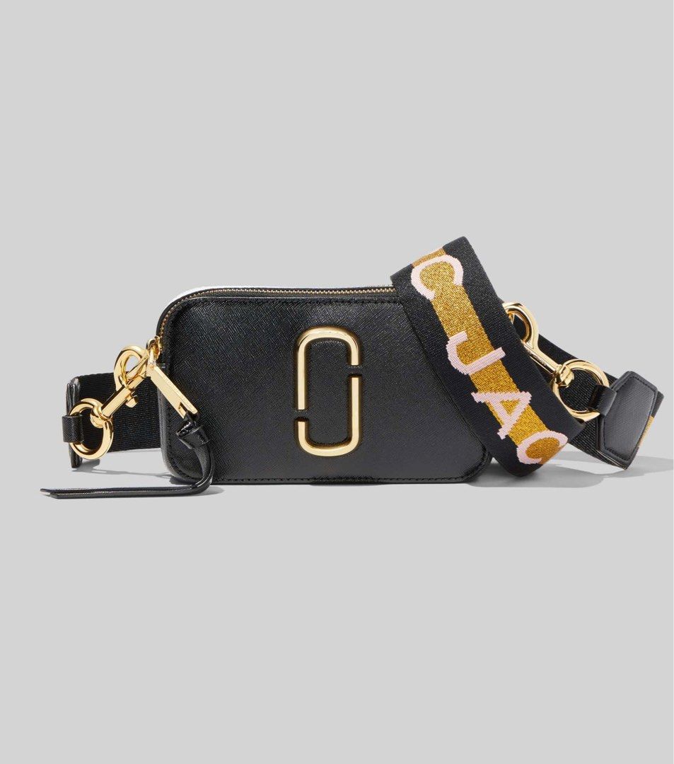 Marc Jacob Snapshot Bag black multi gold strap THE Series instock, Women's  Fashion, Bags & Wallets, Cross-body Bags on Carousell