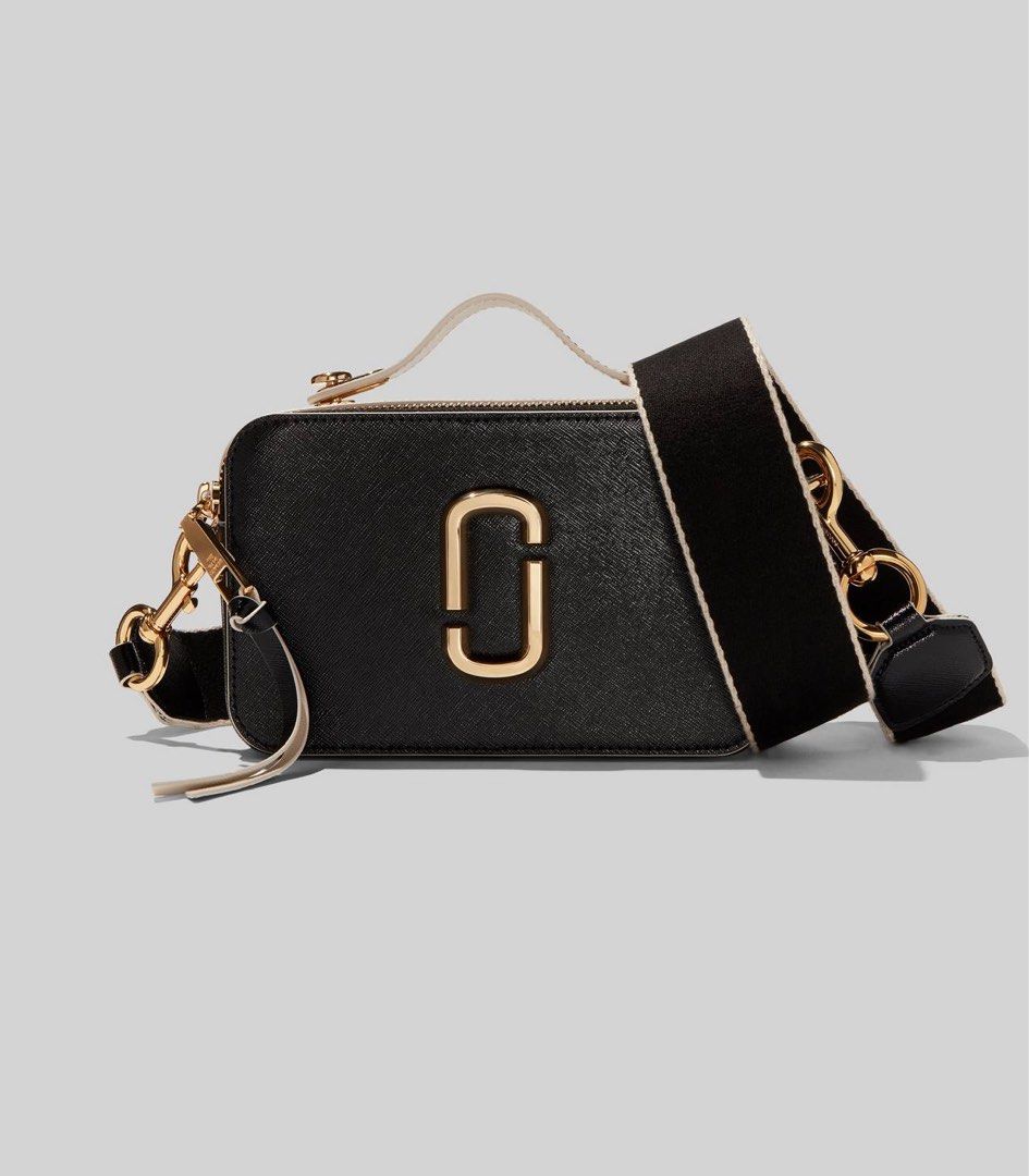 Marc jacobs sling bag black 2025