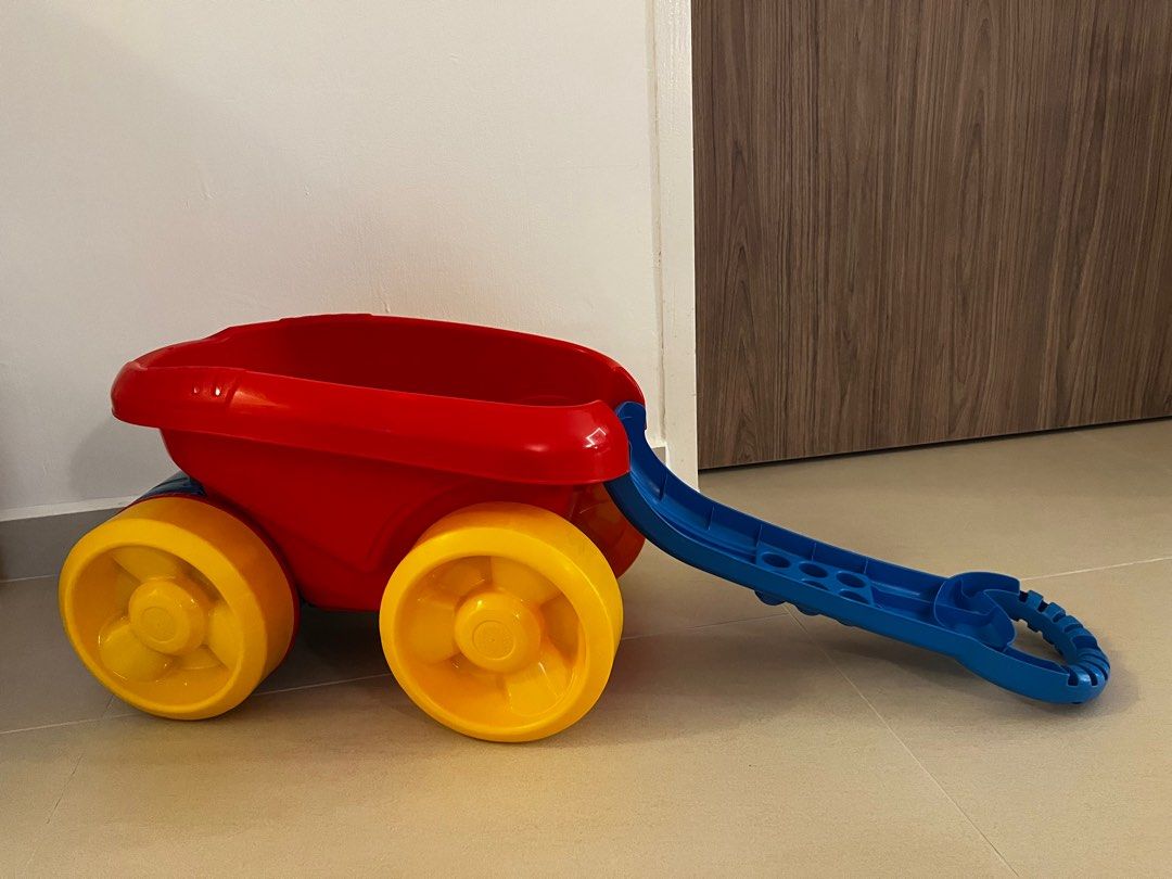 Mega bloks cheap truck pull along