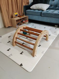 Mini climbing arch brakiasi pikler
