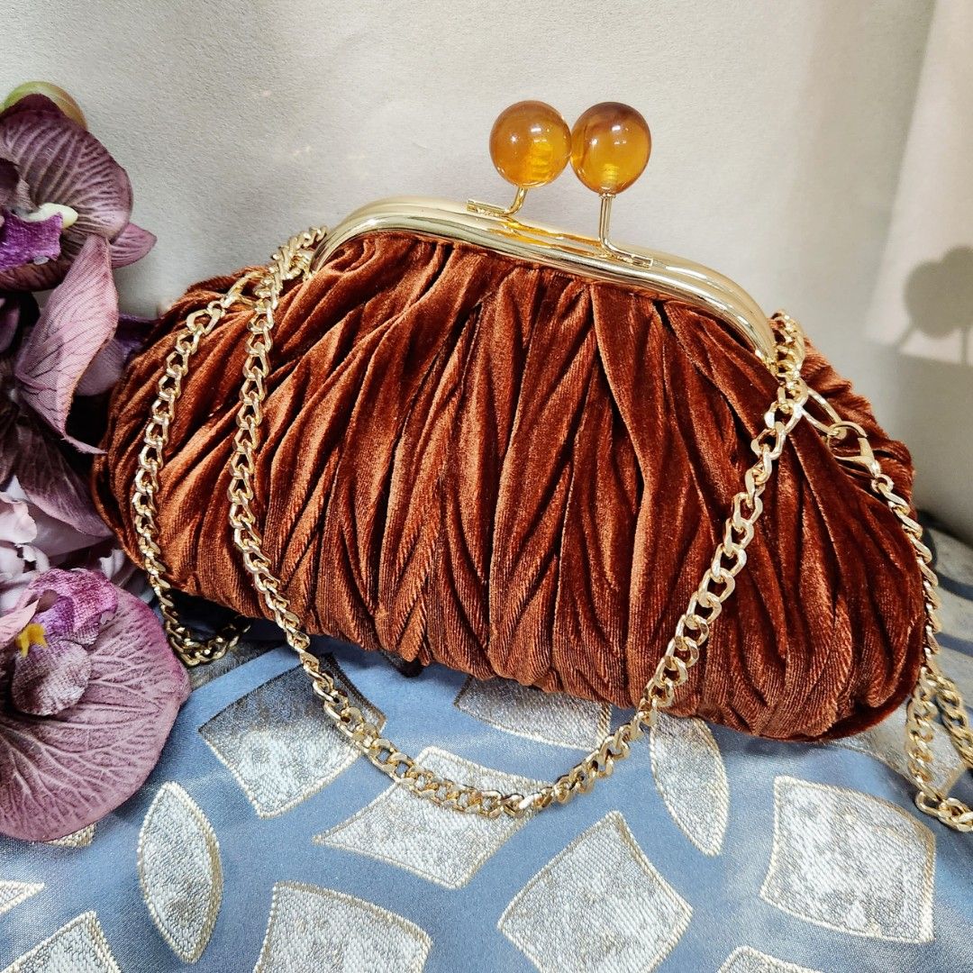 PURSEO Handicraft Women's Small Cutest Vintage Style Pearl Tote Wrist Bag  Evening Clutch Purse (Copper) : Amazon.in: Fashion