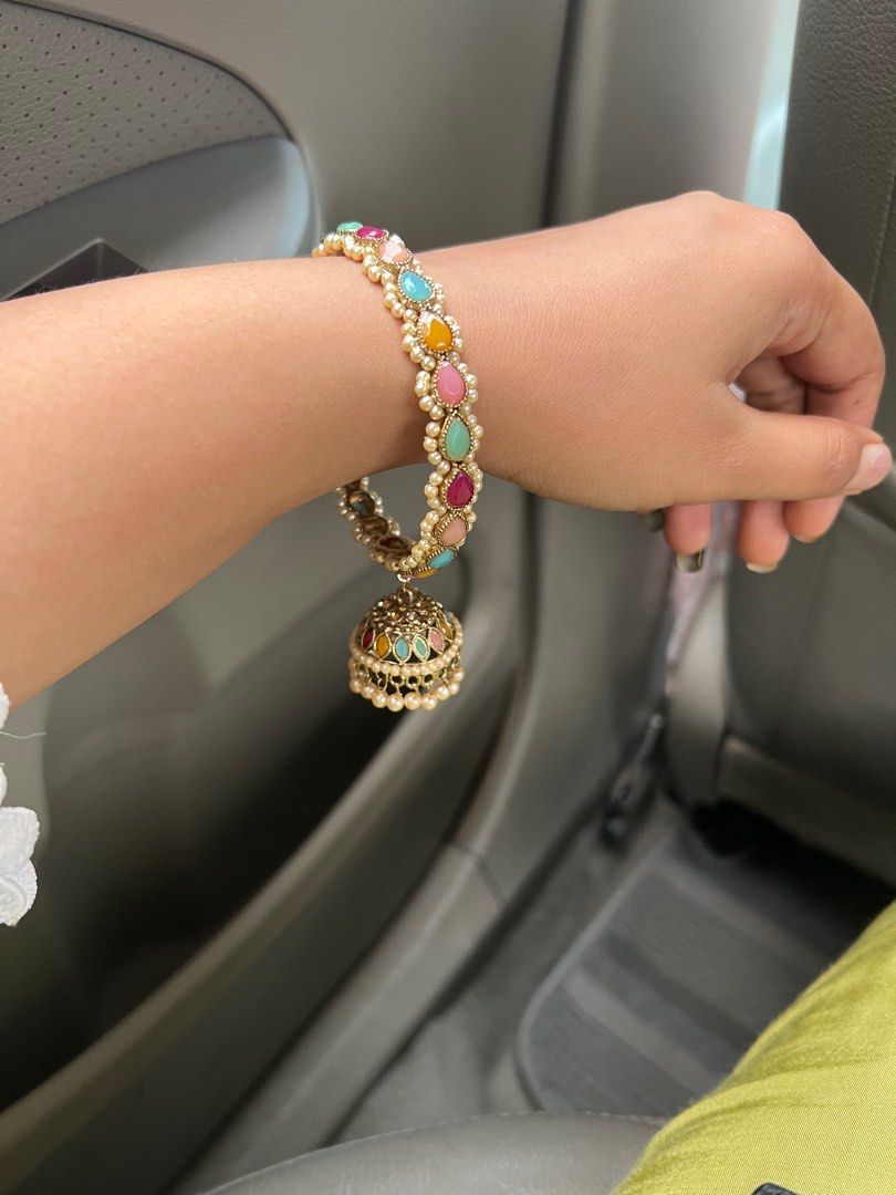 Gold colour new arrivals bangles set