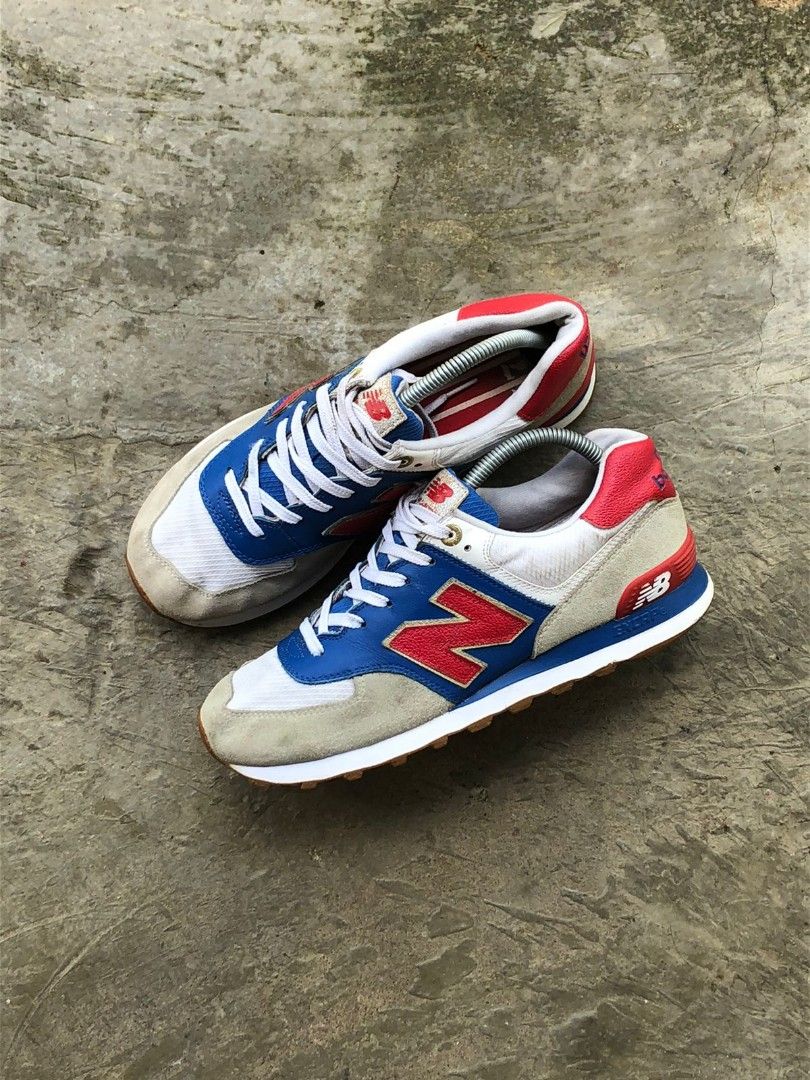 New balance 574 Fesyen Pria Sepatu Sneakers di Carousell