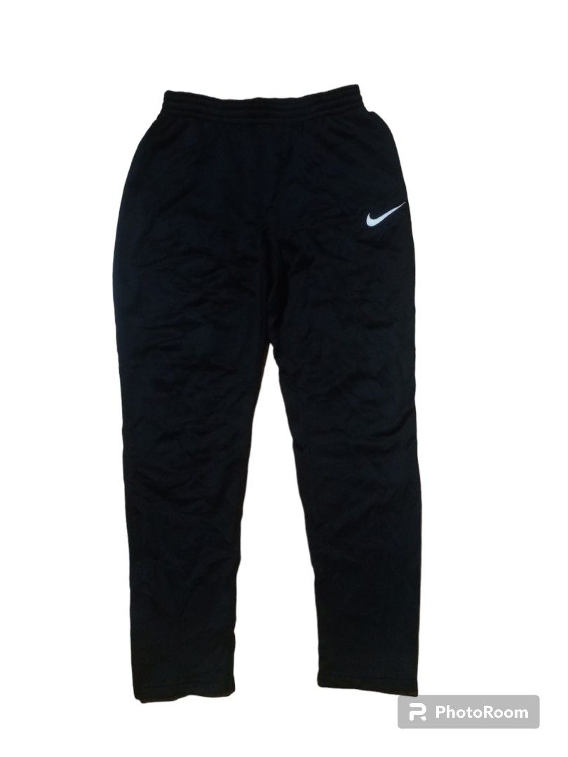 Nike academy 16 tech store