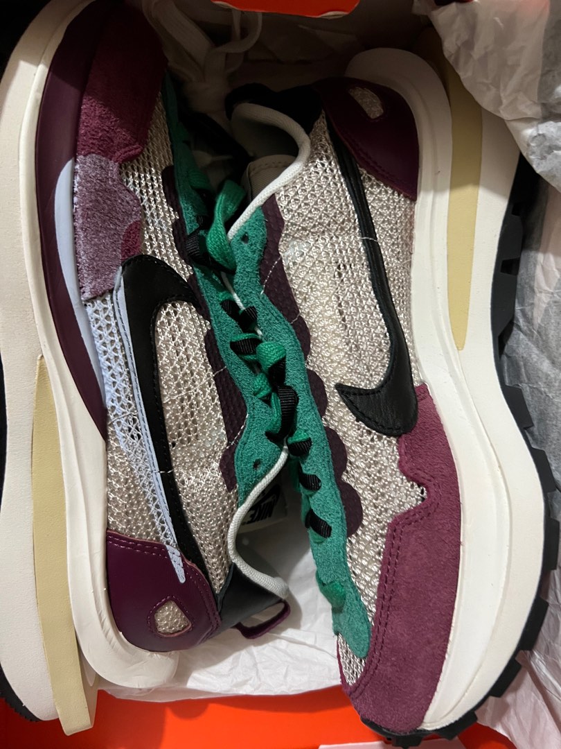 Nike sacai, 男裝, 鞋, 波鞋- Carousell