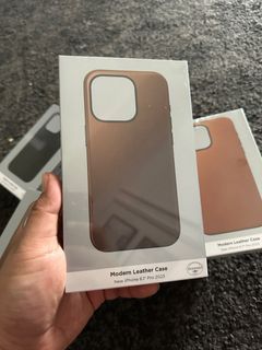 NOMAD Leather Case for iPhone 15 Pro and ProMax (Horween)