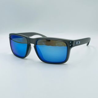 Oakley Holbrook (A) Matte Grey Smoke w/ Prizm Sapphire Polarized