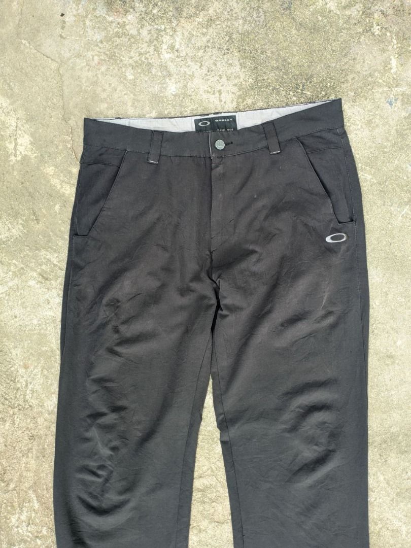 Oakley take sale 2.5 shorts
