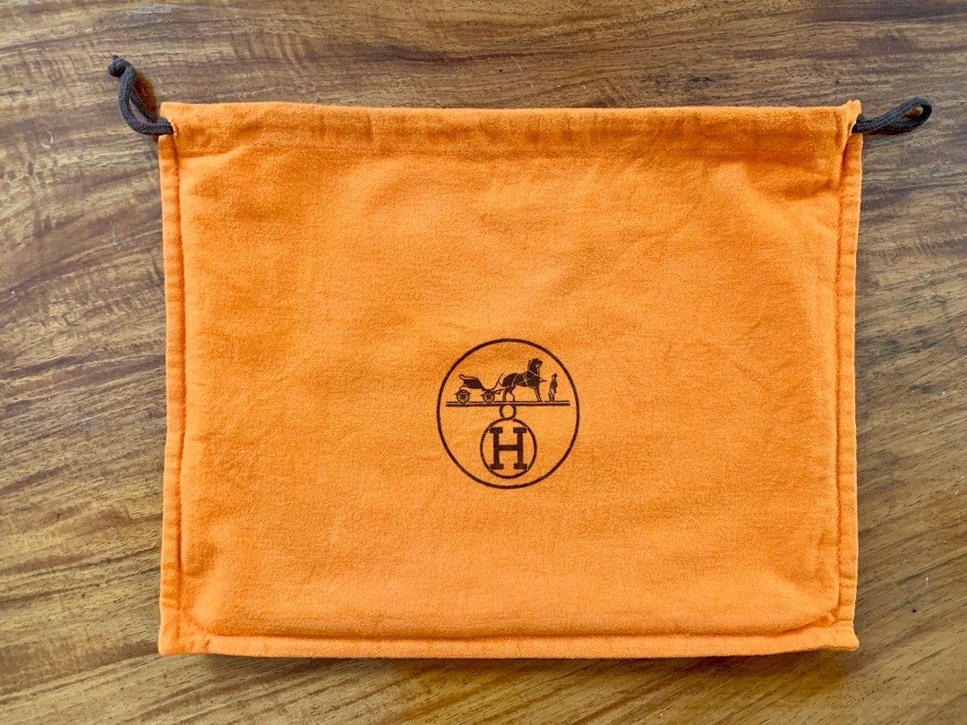 Hermes orange sale dust bag