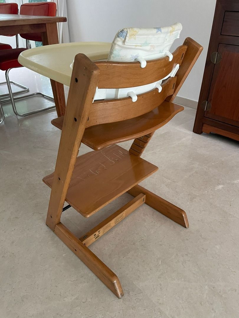 Original Stokke high chair (Natural wood) including seating rail and