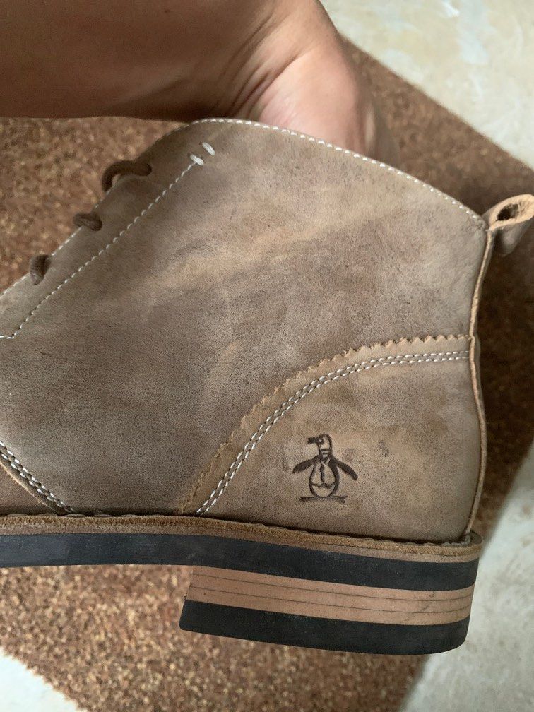 Penguin deals monty chukka