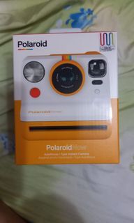 1套2件,Polaroid 寶麗來全新的 Polaroid Now 即影即有相機 （有盒全新）拍立得相機可以自動對焦，備有多種顏色適合你任何時候都可以留住美好的一刻。
★自動對焦 (雙鏡片)
★內建雙重曝光功能
★倒數計時功能
1. 自動對焦 2 鏡頭系統
2. 雙重曝光功能
3. 簡潔設計, 鮮豔色彩sony mask 10pc one pack 口罩10個裝一盒（黑色）