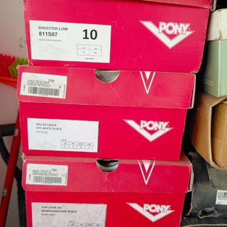 (Category: ) located in . Submitted by sneaker_pimp (Listing ID 1256017232, Image 1). Description: .
