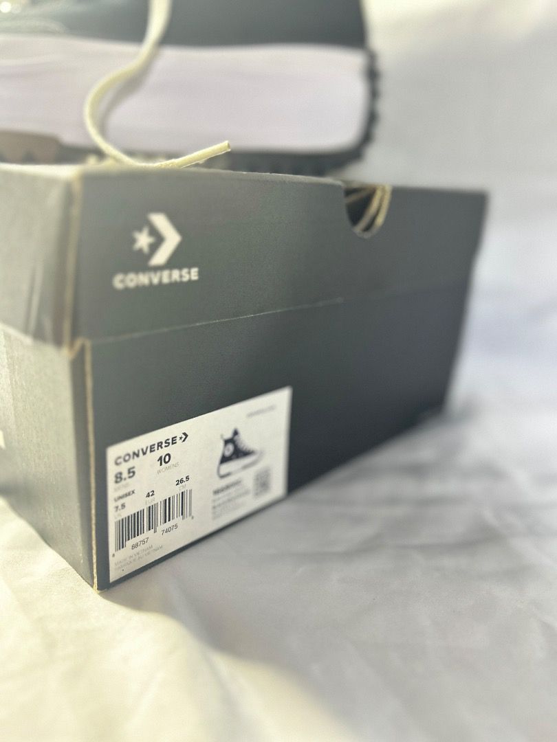 Pre-loved Converse Run Star Hike Hi-Cut with Original Box, Men's ...
