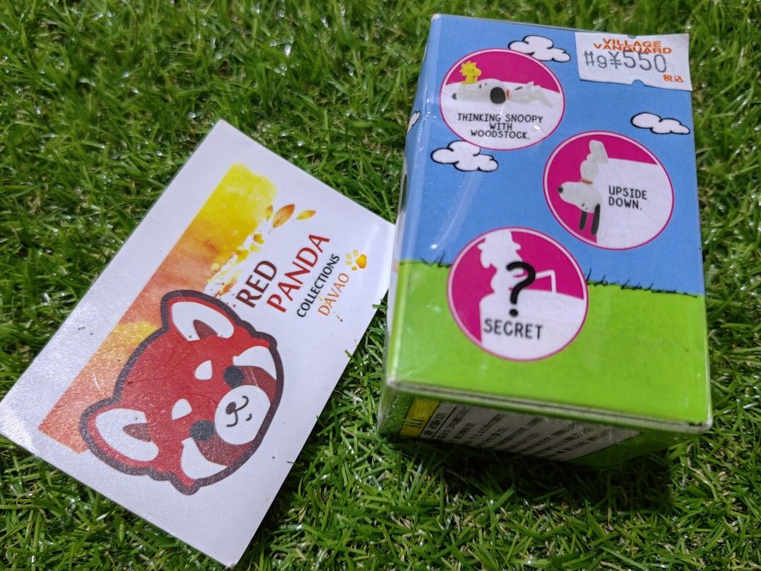 PUTITTO Brand New Sealed Snoopy Cup Clinger Blind Box (Category: Designer & Blind Box Toys) located in Davao. Submitted by redpandacollections (Listing ID 1256038707, Image 3). Description: PUTITTO Brand New Sealed Snoopy Cup Clinger Blind Box Authentic from japan in good condition and quality Brand New Sealed as is in the picture provided Material PVC Brand : Peanuts.