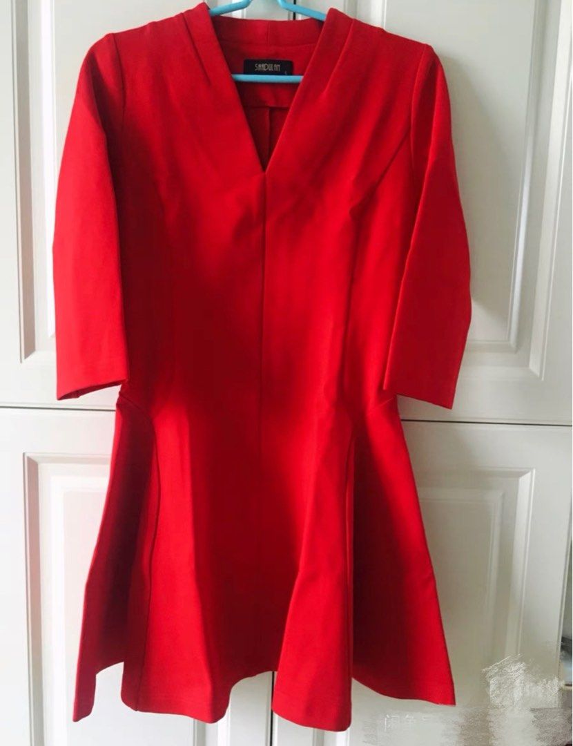 Casual sales red attire
