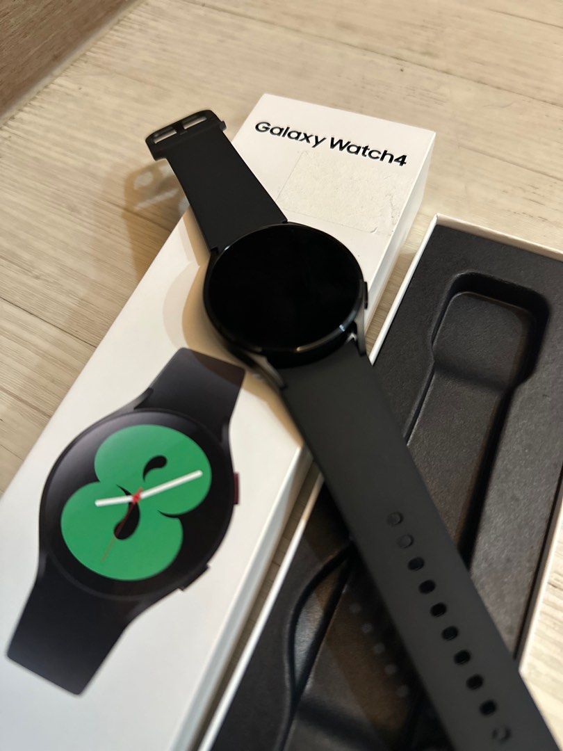 Samsung Galaxy Watch 4 Mobile Phones Gadgets Wearables Smart