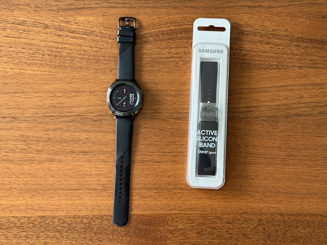 Samsung Gear Sport 42 mm Black Mobile Phones Gadgets Wearables