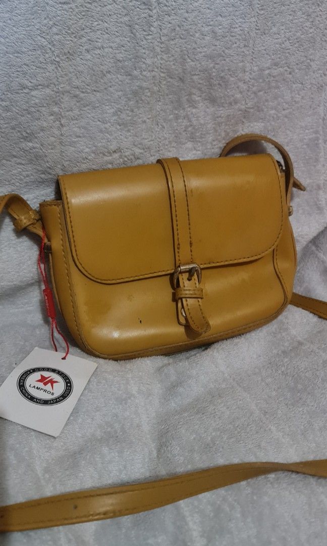 Semir sling bag (Category: Cross-body Bags) located in San Pablo. Submitted by ShopbyLiz (Listing ID 1255950198, Image 2). Description: mustard got this as a gift from a friend who went to Korea.