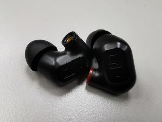 Sennheiser IE200 - Full Set