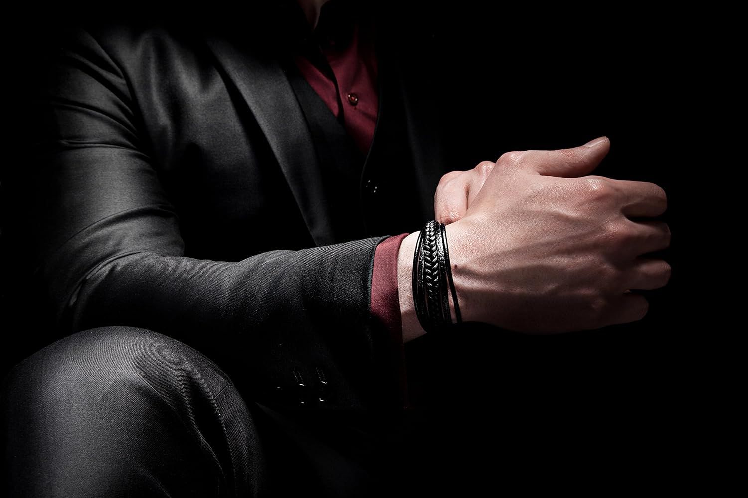 SERASAR Bracelets for Men Black Leather Bracelet Mens Bracelets
