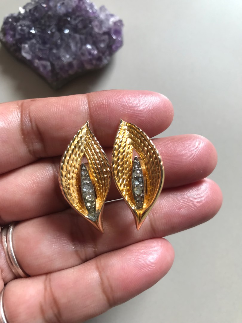 The best discount clip on earrings