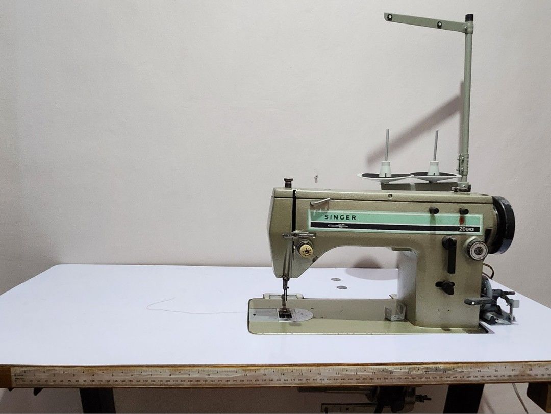 Singer Industrial Sewing Machine, Hobbies & Toys, Stationary & Craft