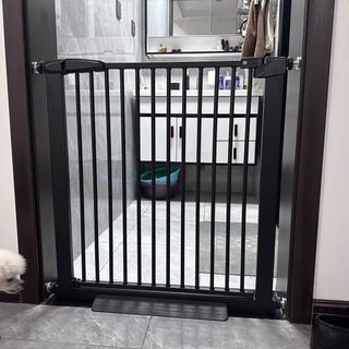 Sturdy Baby Pet Black Safety Gate for staircases, kitchen, balcony, door etc.
