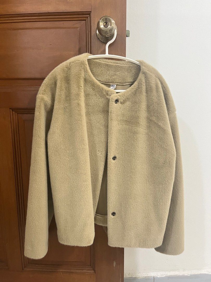 Uniqlo collarless fleece jacket top