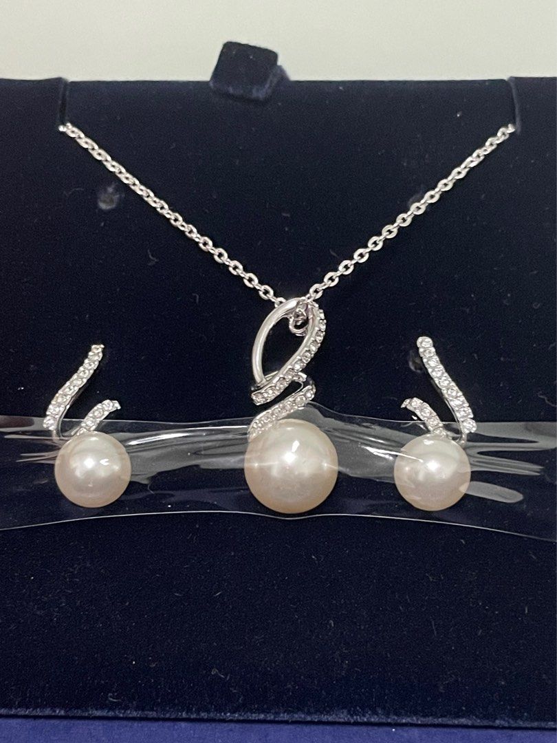 Swarovski sales pearl jewellery