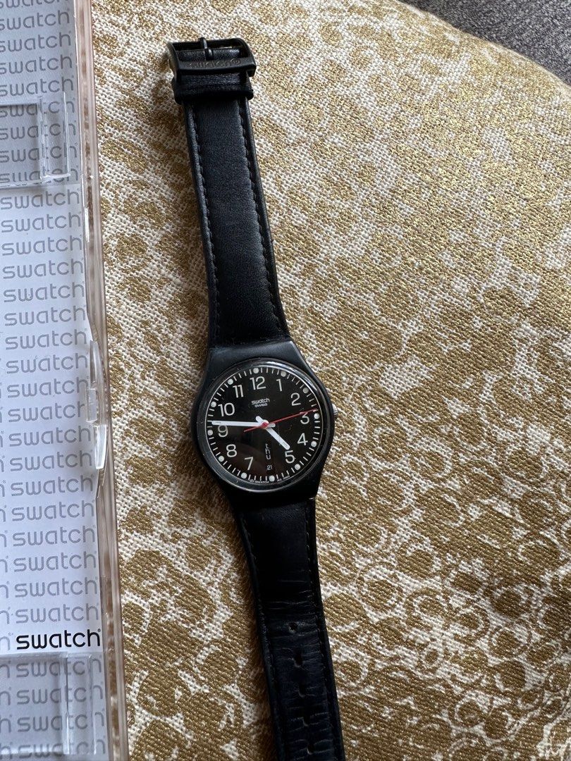 Red and outlet black swatch watch