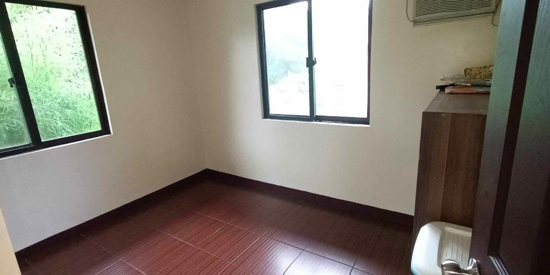 Three Bedroom Unit for Rent in Greenpark Cainta Rizal, Property