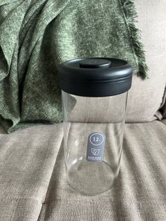 https://media.karousell.com/media/photos/products/2023/9/21/timemore_coffee_vaccum_jar_12l_1695274698_22c6bc3b_progressive_thumbnail.jpg