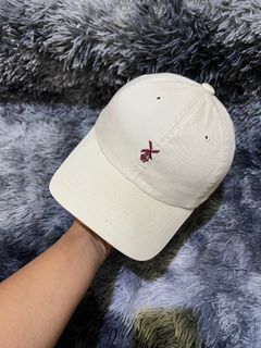 Topi Caps Noton